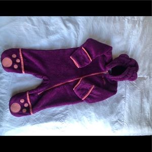 EUC Columbia Plush 6-12 month Baby Bunting